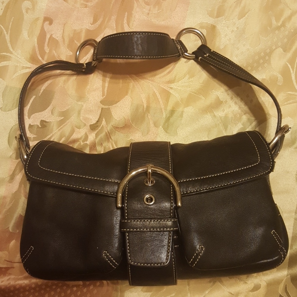 Black solid Leather Coach Purse, like new