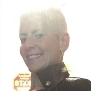 Meet your Posher, Valerie