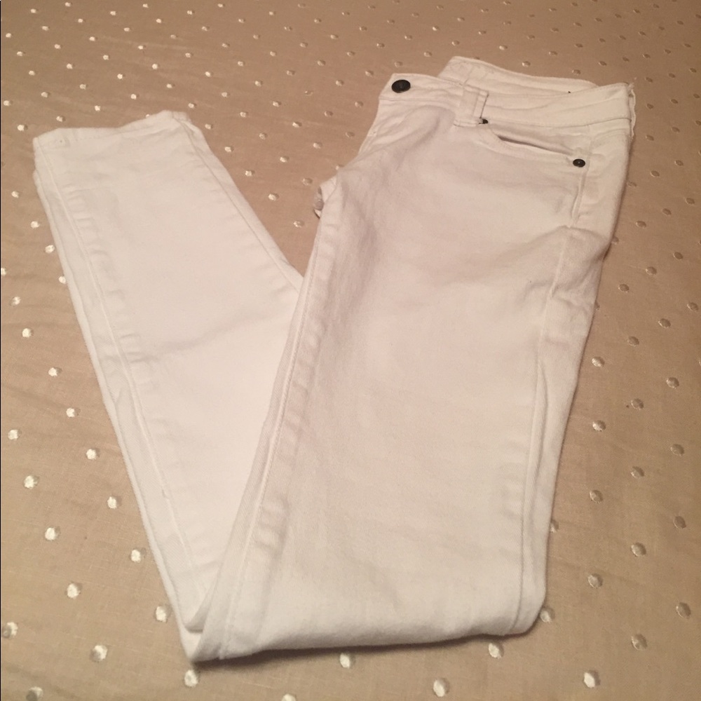 White Skinny Jeans