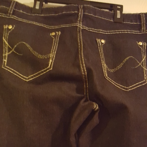 super cute jeans - Picture 3 of 4