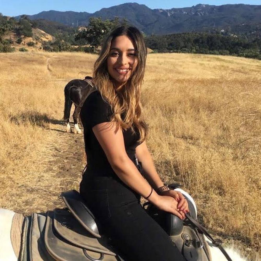 Meet your Posher, Bianca