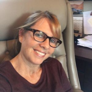 Meet your Posher, Laurie