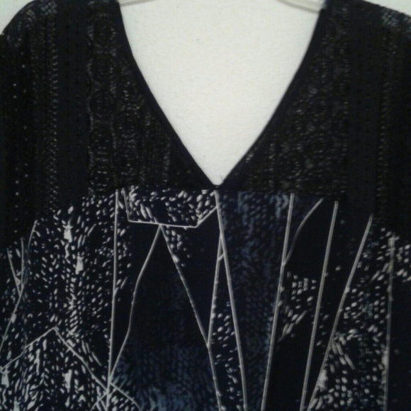 Abstract Print Jumper - Picture 4 of 8