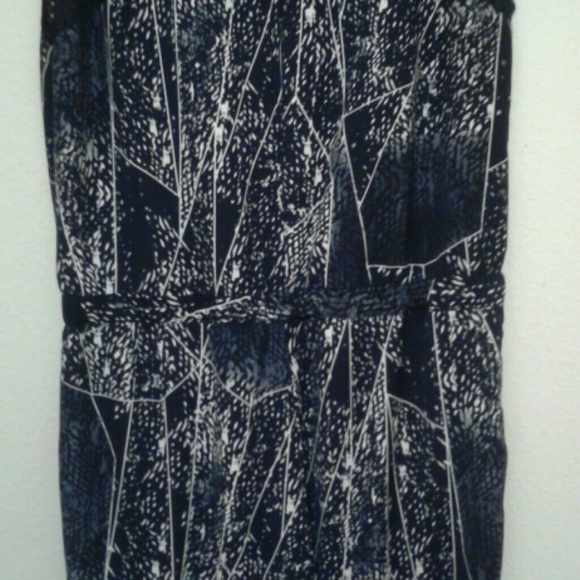Abstract Print Jumper - Picture 6 of 8