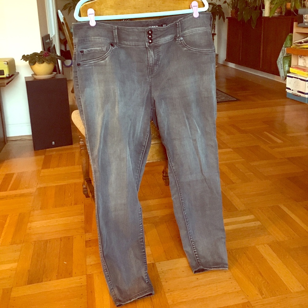 Dark Gray Skinny Jeans with Stretch