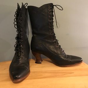 1000 Mile Wolverine Boots