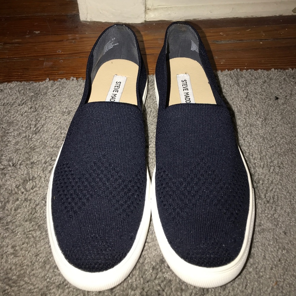 Steve Madden Slide On