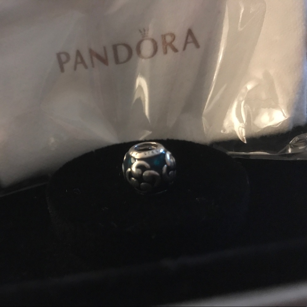 Pandora Teal