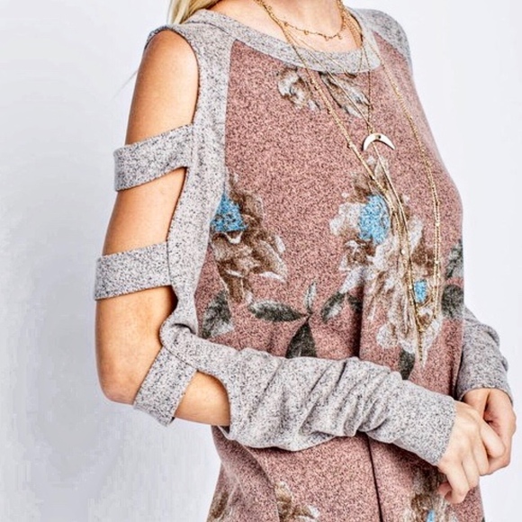 Cut out sweater - Picture 3 of 5