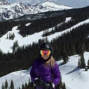 Meet your Posher, Alina