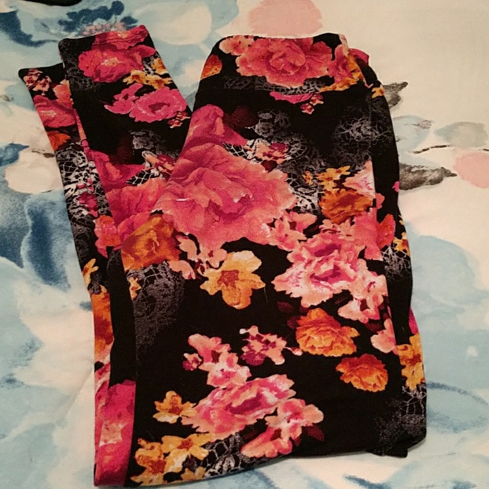 Lularoe leggings
