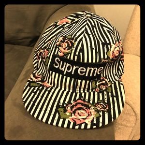 Supreme SnapBack