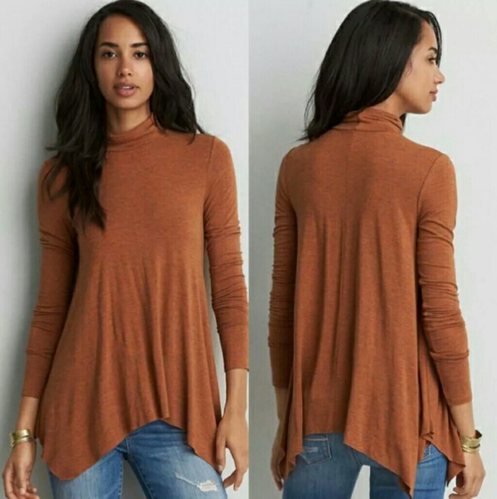 American Eagle Turtleneck
