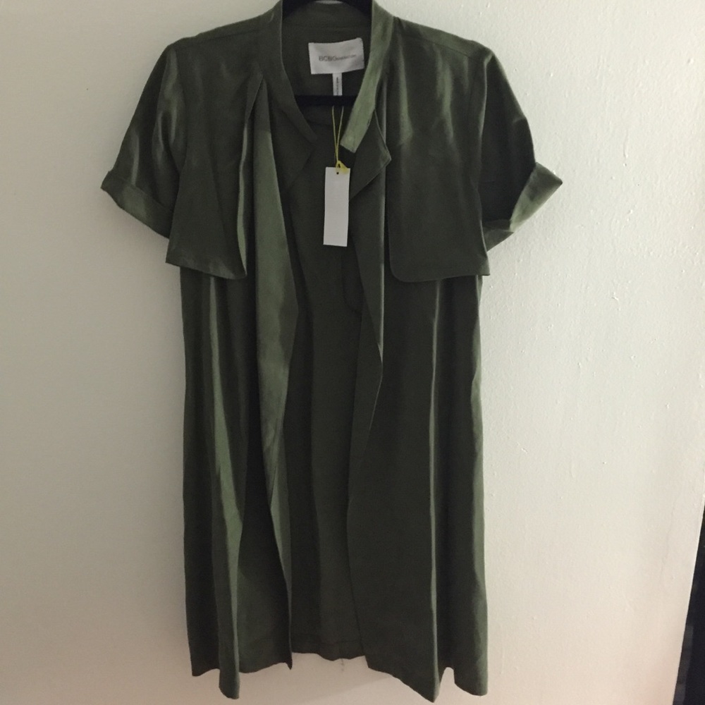 BCBGeneration Army Green Short Sleeved Trenchcoat - Picture 2 of 4