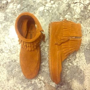 Minnetonka Girls Booties
