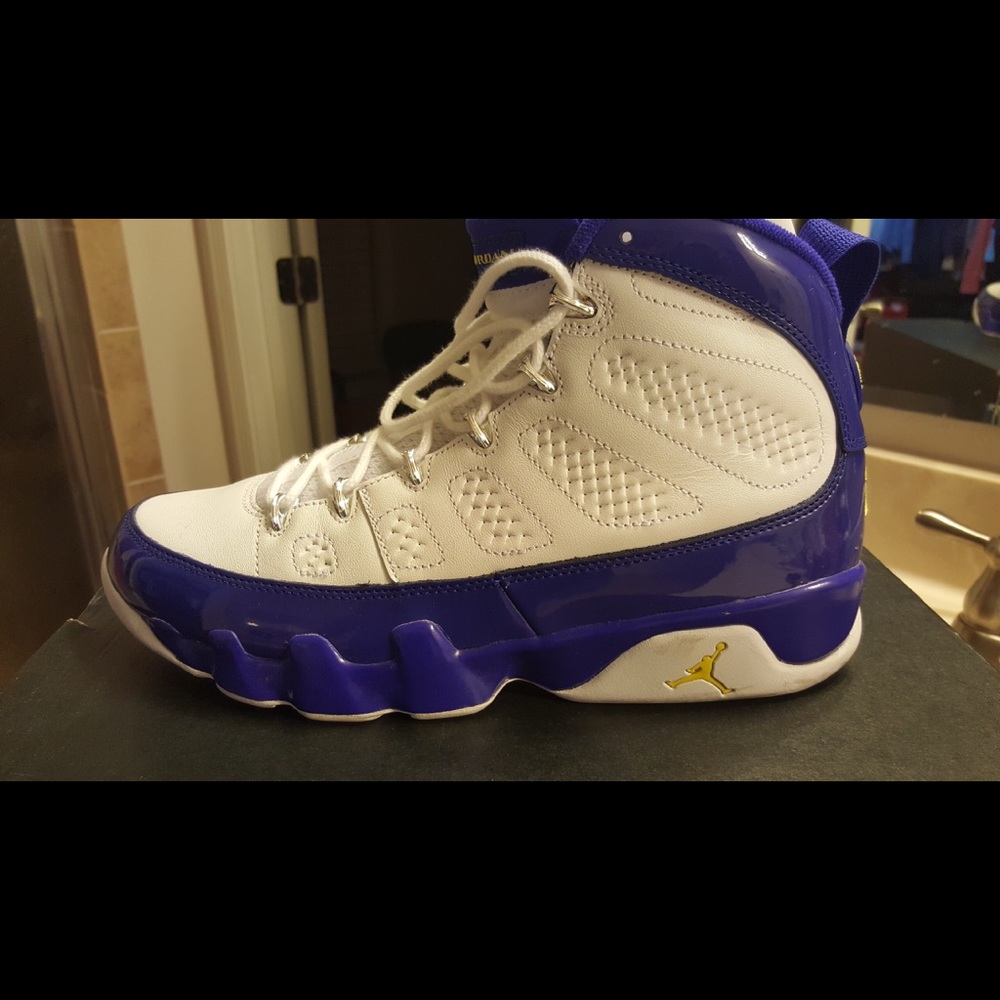 Air Jordan Retro 9s LA Lakers color