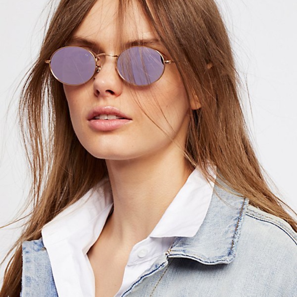 Oval Sunnies - Sunglasses