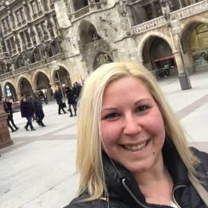 Meet your Posher, Rose