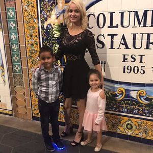 Meet your Posher, Yinet