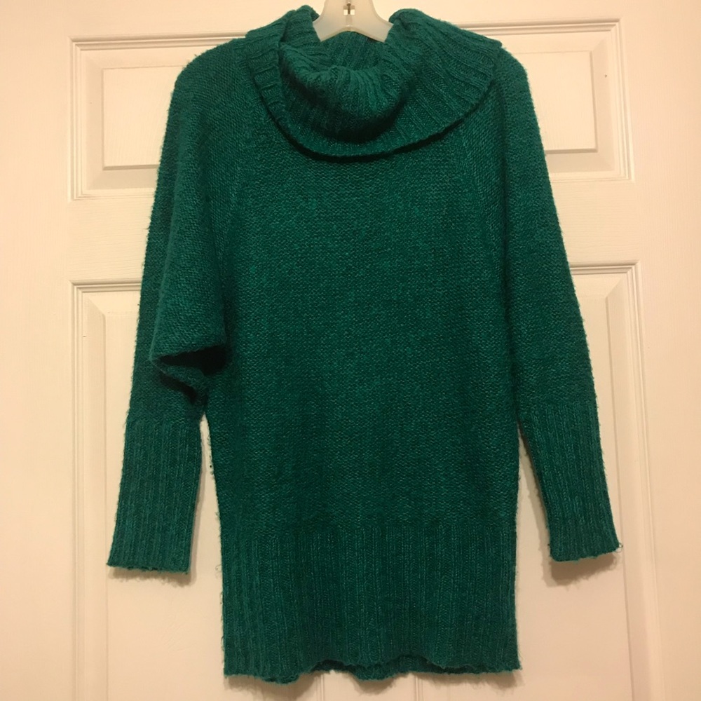 Dark Green Longsleeve Sweater