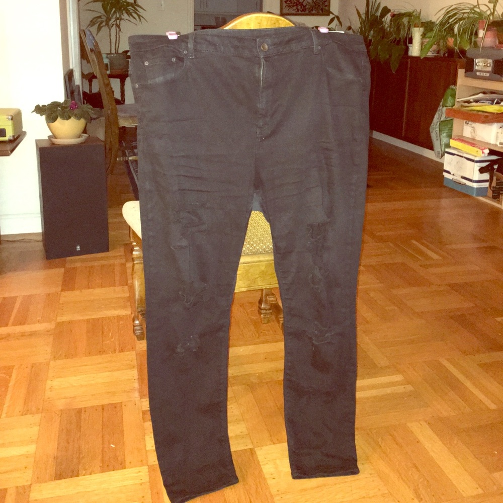 Distressed High Waisted Black Skinny Jeans