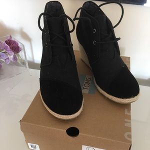 Toms shoes