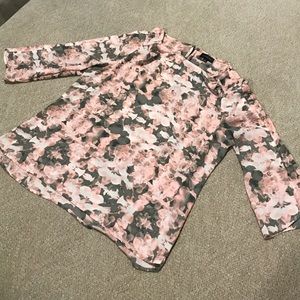 The Limited 3/4-sleeve pink floral top