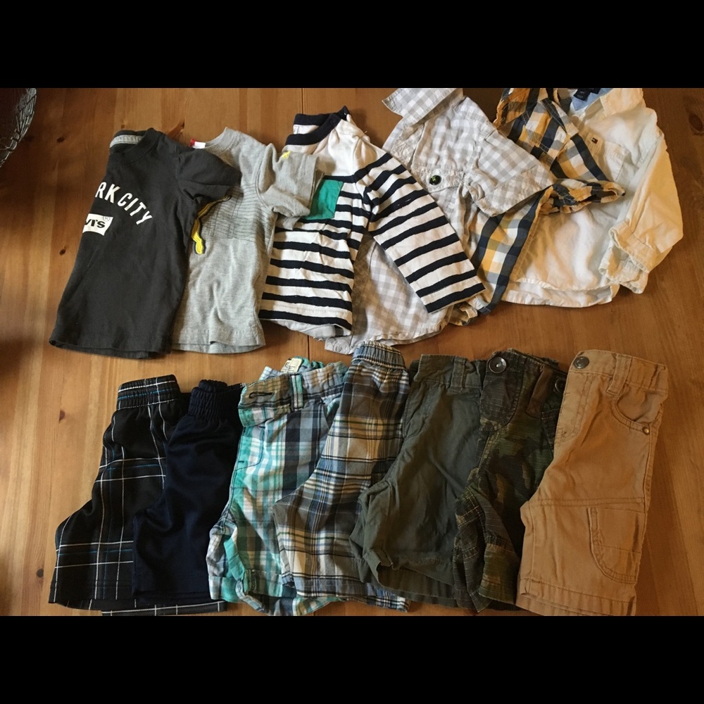 Lot 13/Bundle Toddler Boy. Shorts, Tops & Shirts