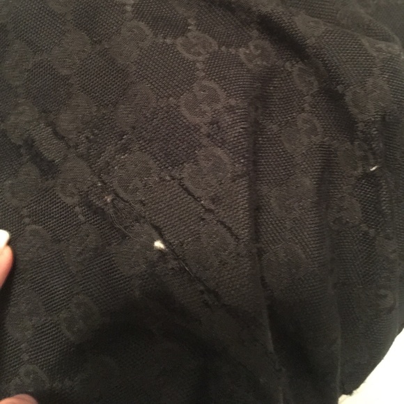 authentic Black and Gold Gucci logo hobo - Picture 3 of 8