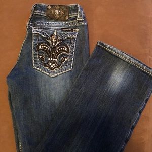 Miss Me Size 30 Avg length