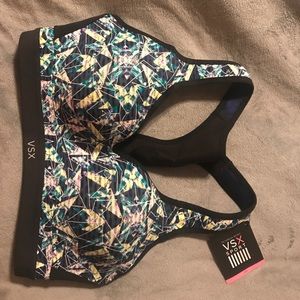 Victoria secret VSX sports bra 32D