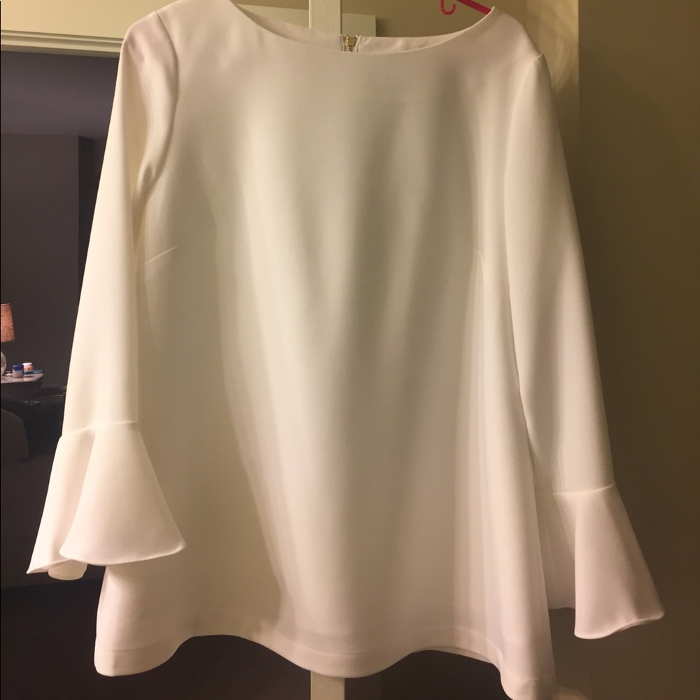 Sail to Sable white ruffle sleeve top