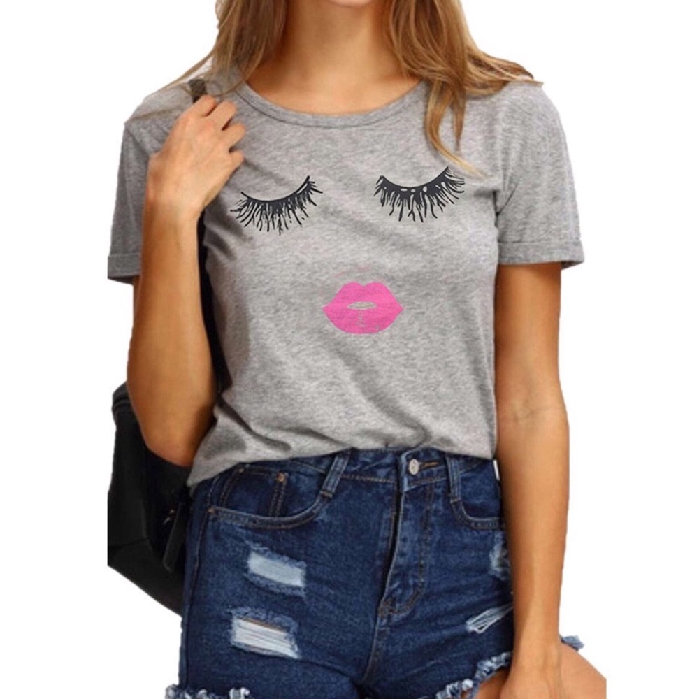 🔥🔥VOUGE EYELASH TEE🔥🔥