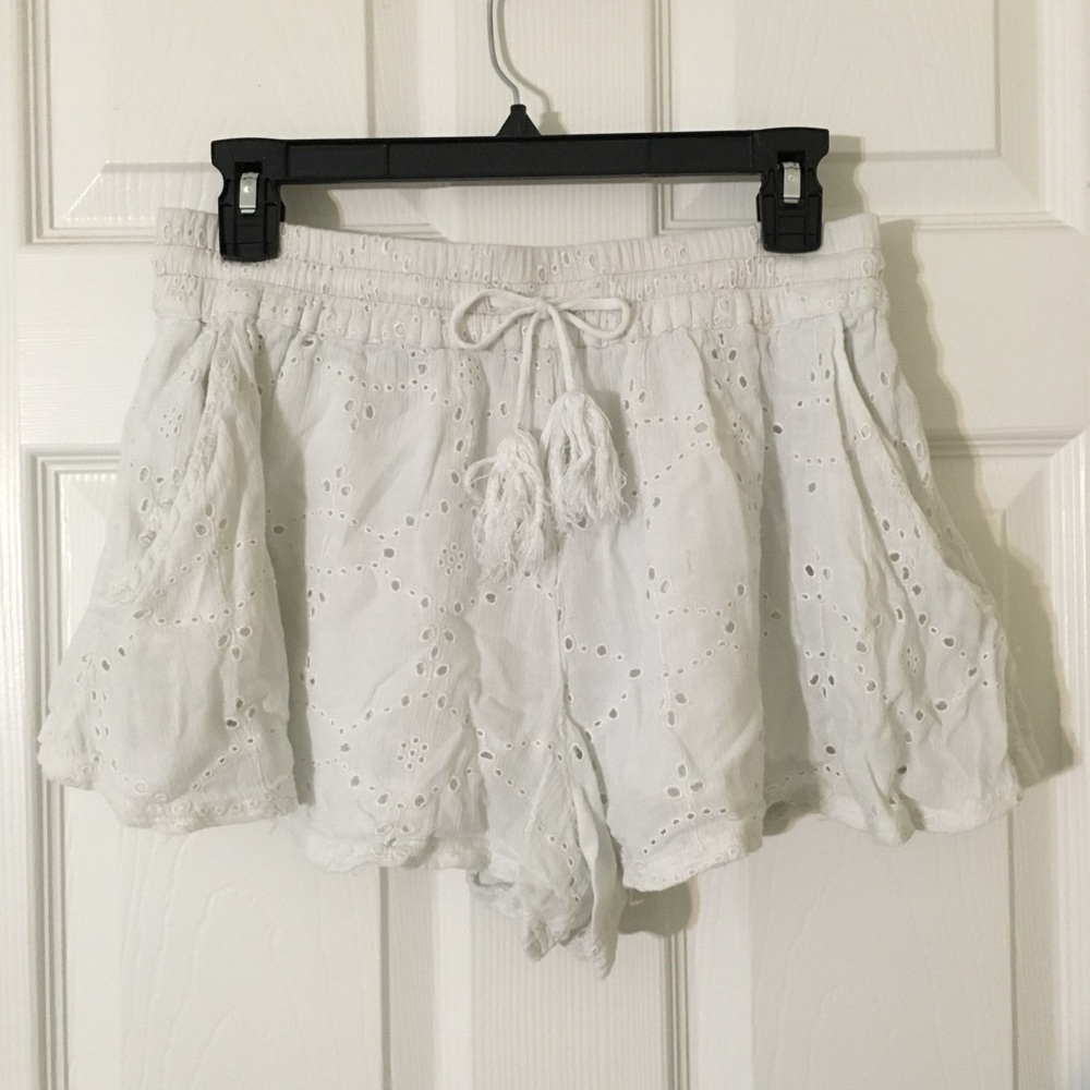 Free People loose, embroidered Shorts