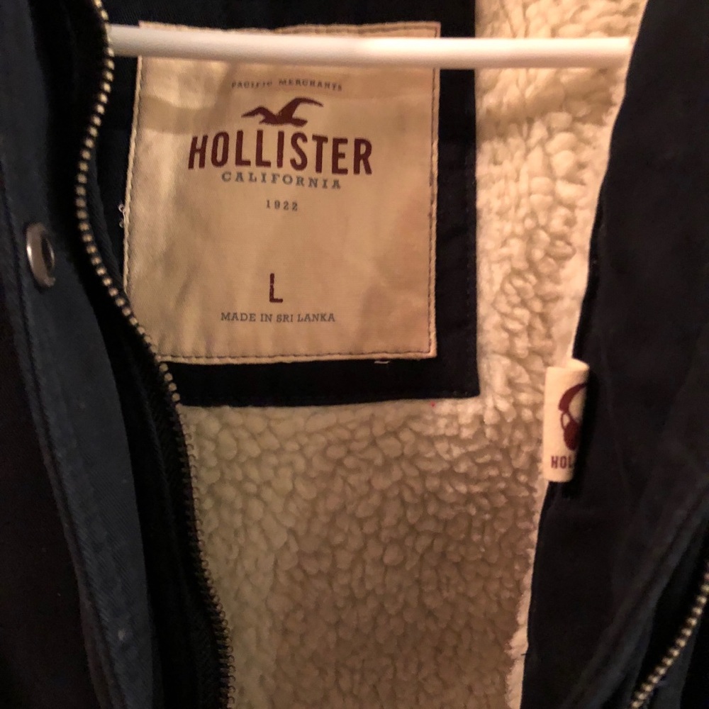 Hollister coat