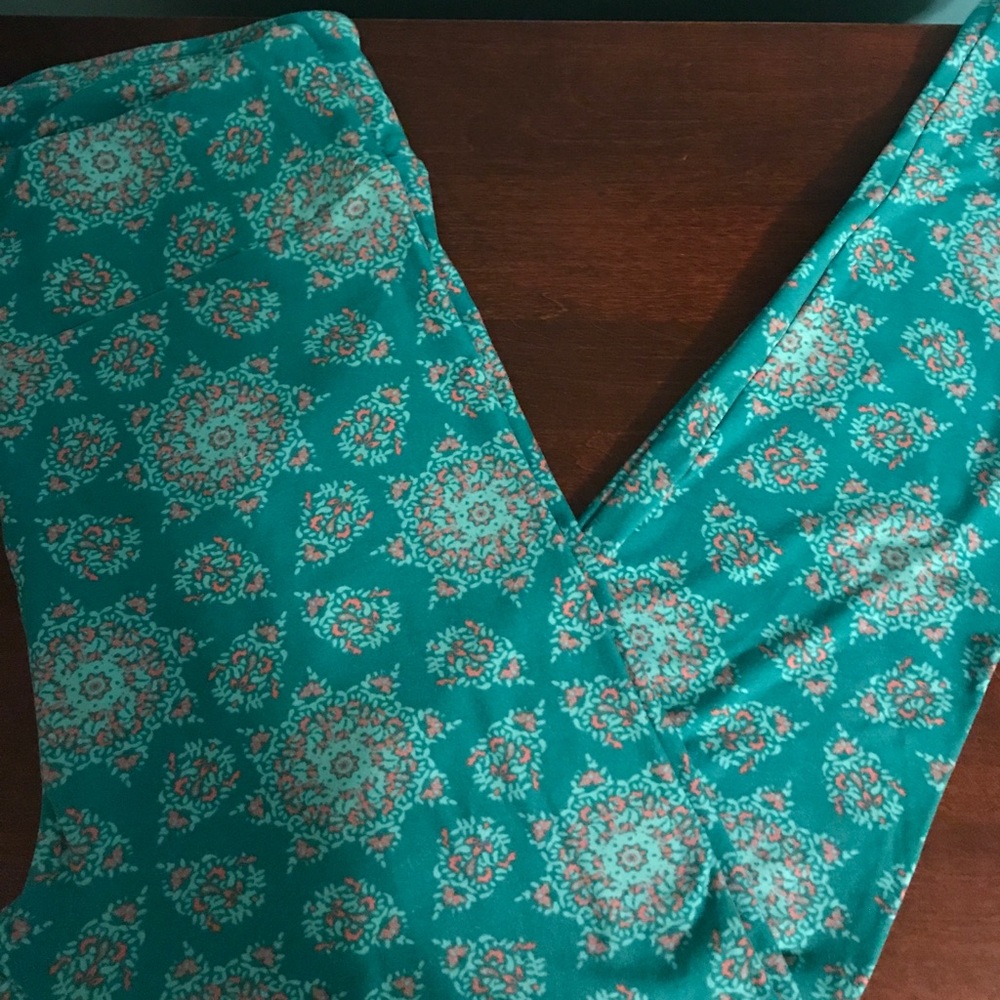 LuLuRoe tall and curvy leggings