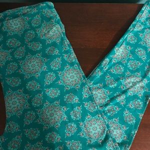 LuLuRoe tall and curvy leggings