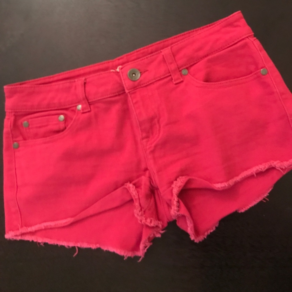 Hot pink jean shorts!