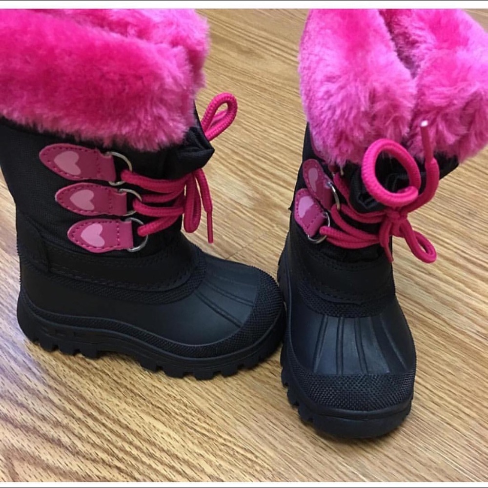 Toddler boots ( water proof)