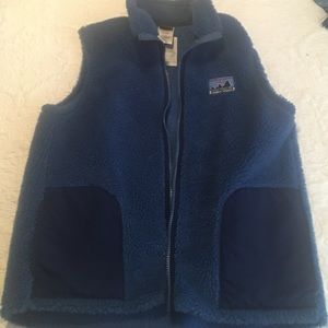 Patagonia vest- kids large but fits women's S/XS
