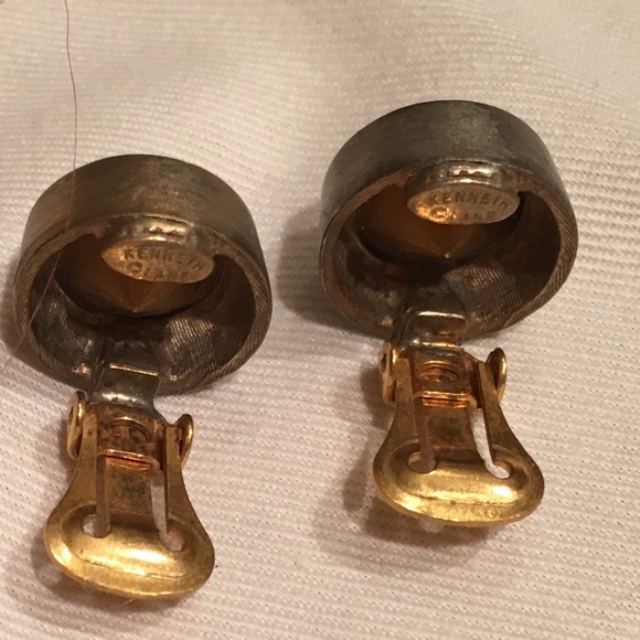 Clip On Earrings - Picture 2 of 4