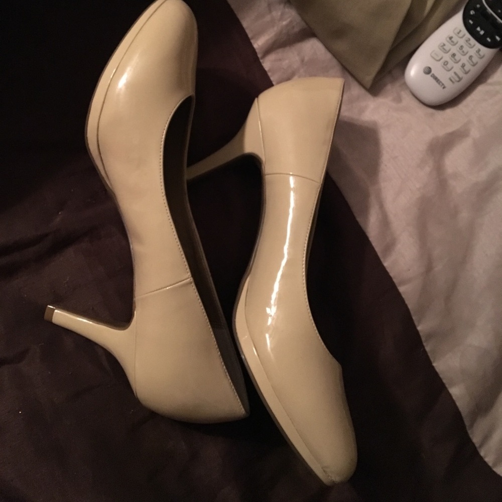 Kelly and Kate 2.5 inch heel
