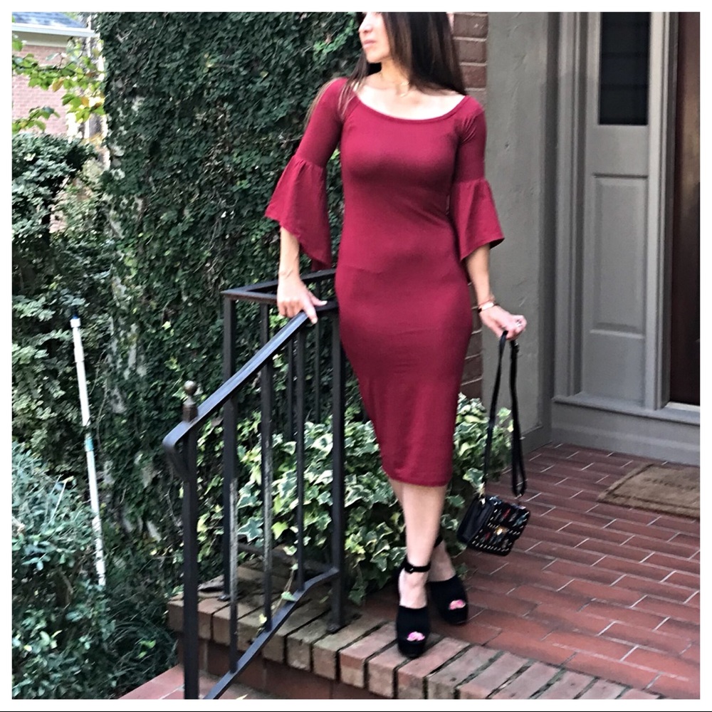 ✨LAST ONE SALE✨Gorgeous burgundy midi dress - Picture 7 of 8