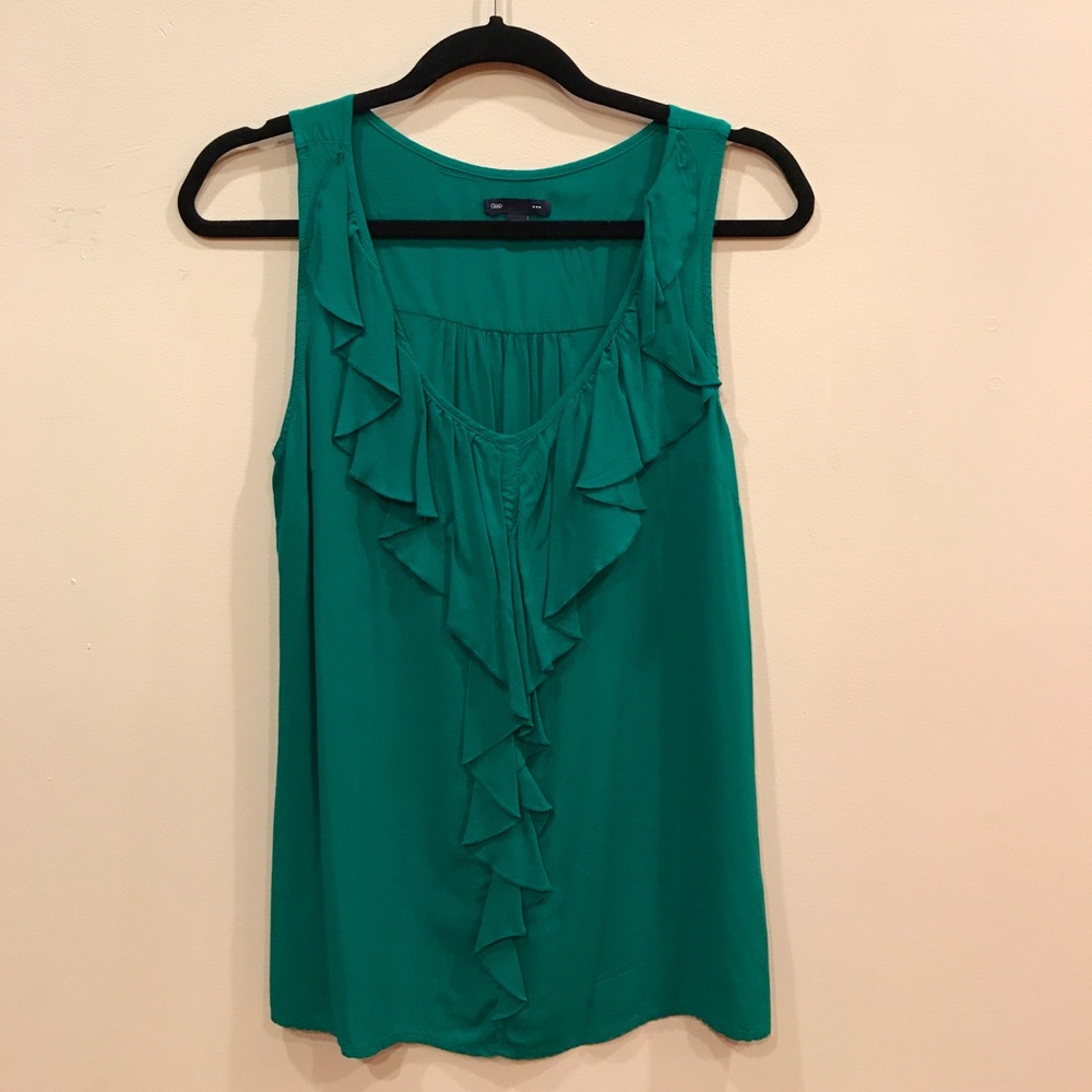 Green Gap ruffle top - small