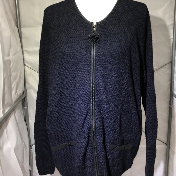 Tahari Sweaters - 👚 Tahari zipper cardigan with leather accents