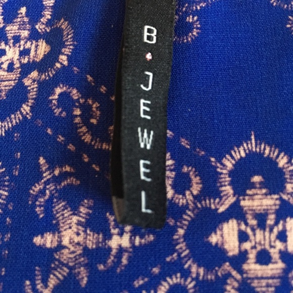 Woman's top spaghetti strap BoHo size small - Picture 4 of 5