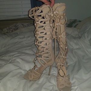 Healed boots