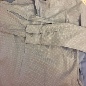 Kenneth Cole reaction’s dress shirt