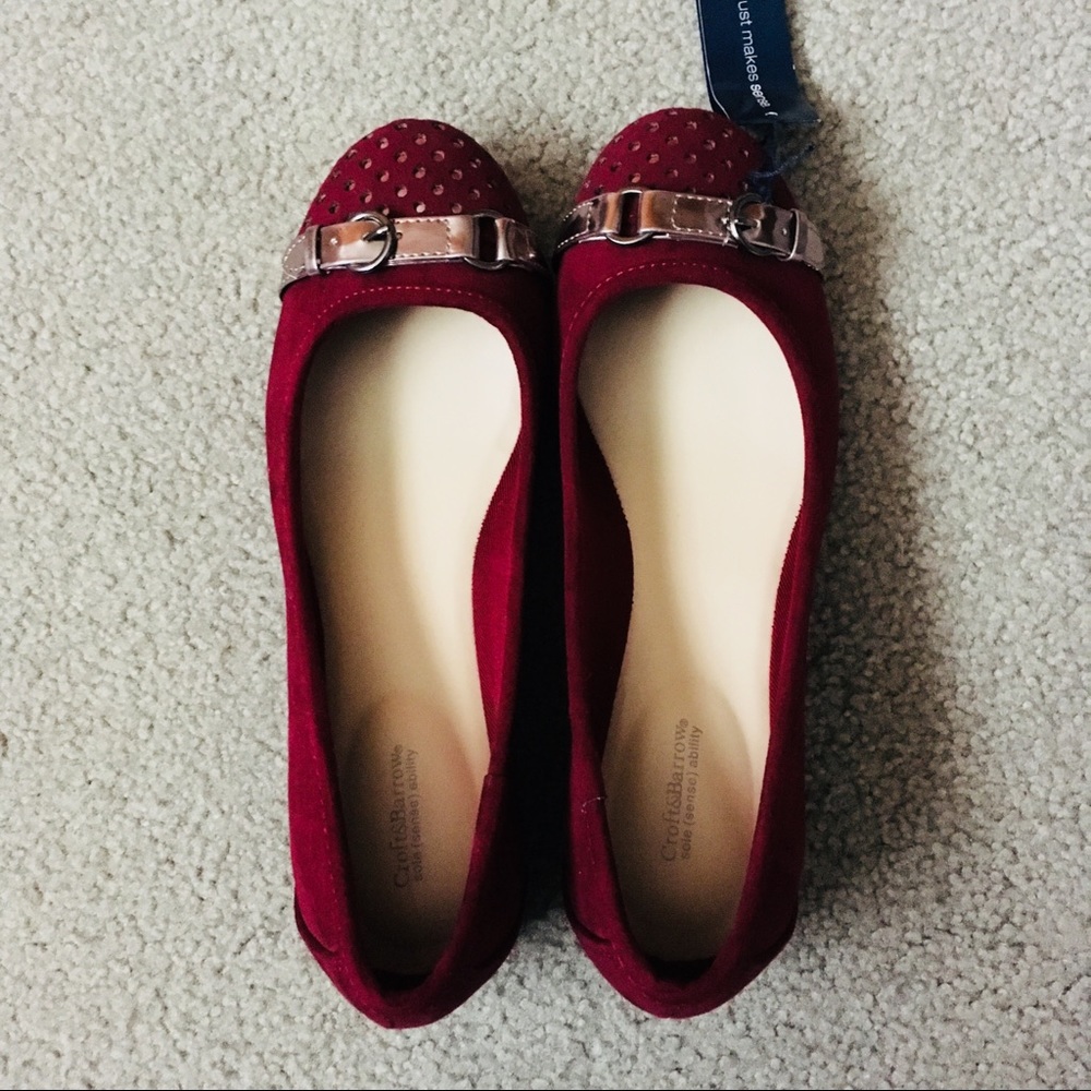 NWT | Maroon Flats