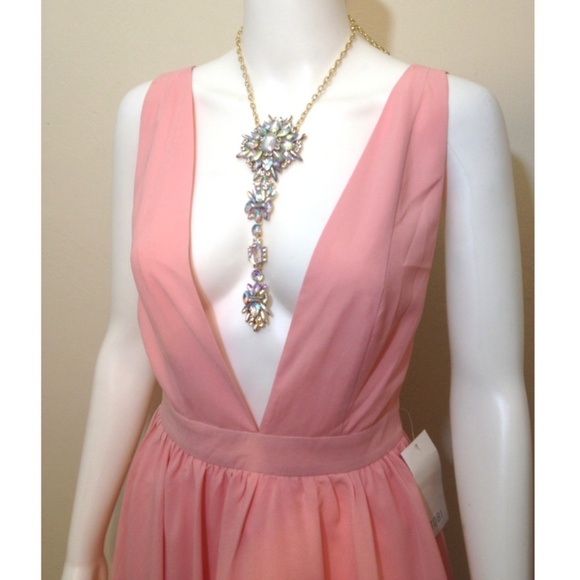 SOLD. Tobi Blush Pink Dress - Picture 3 of 4